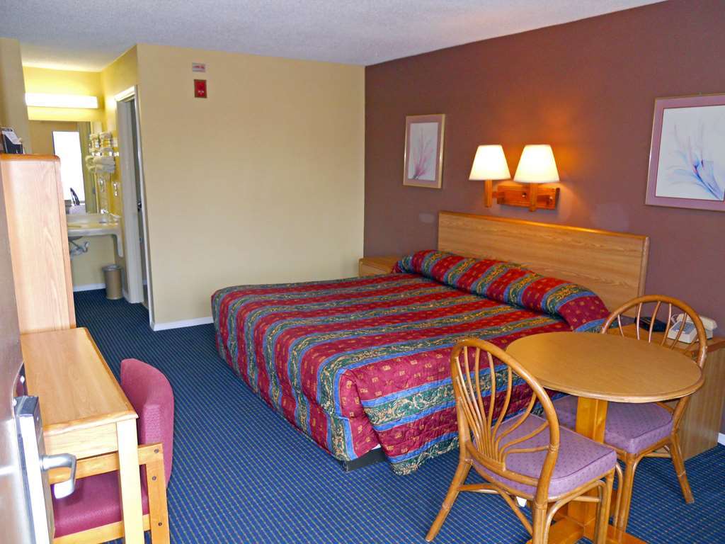 Americas Best Inn - Savannah Georgetown Ruang foto
