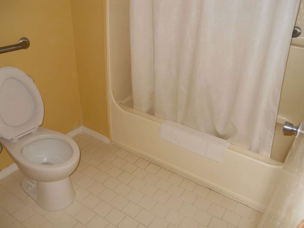 Americas Best Inn - Savannah Georgetown Ruang foto