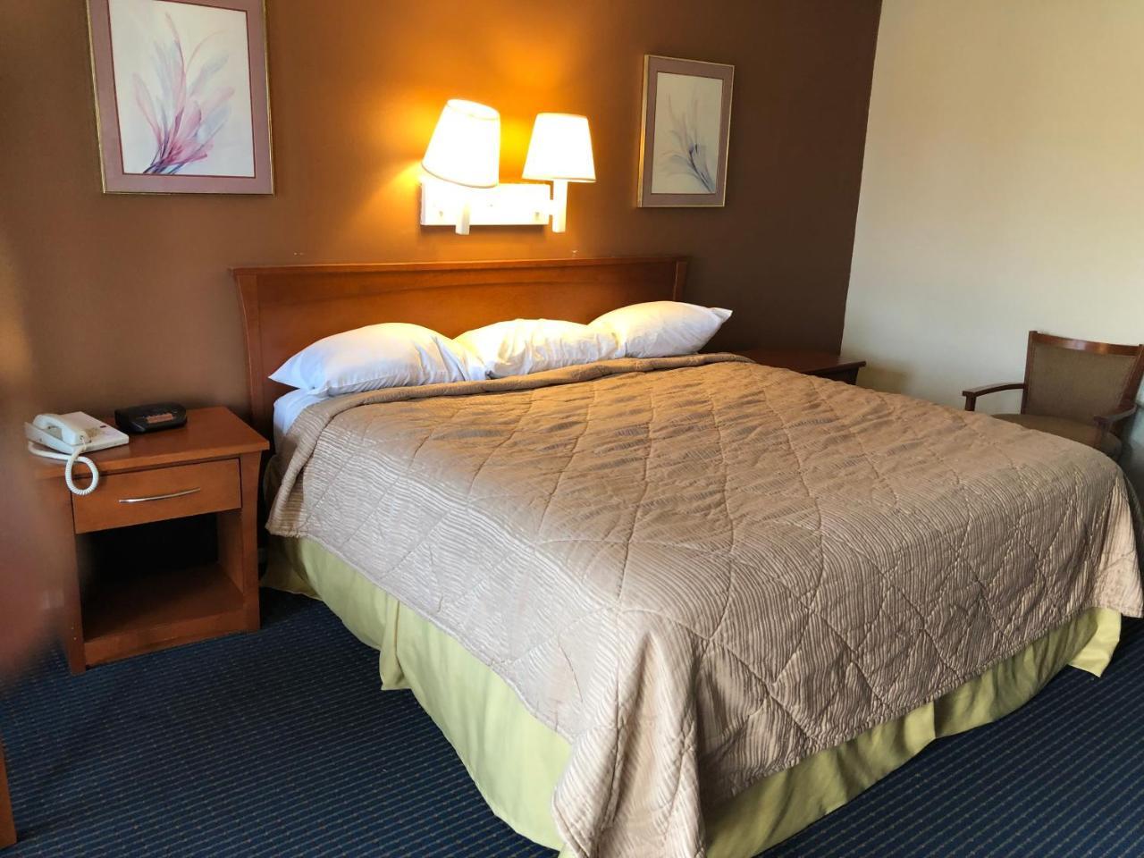 Americas Best Inn - Savannah Georgetown Bagian luar foto