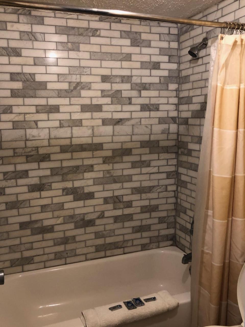 Americas Best Inn - Savannah Georgetown Bagian luar foto